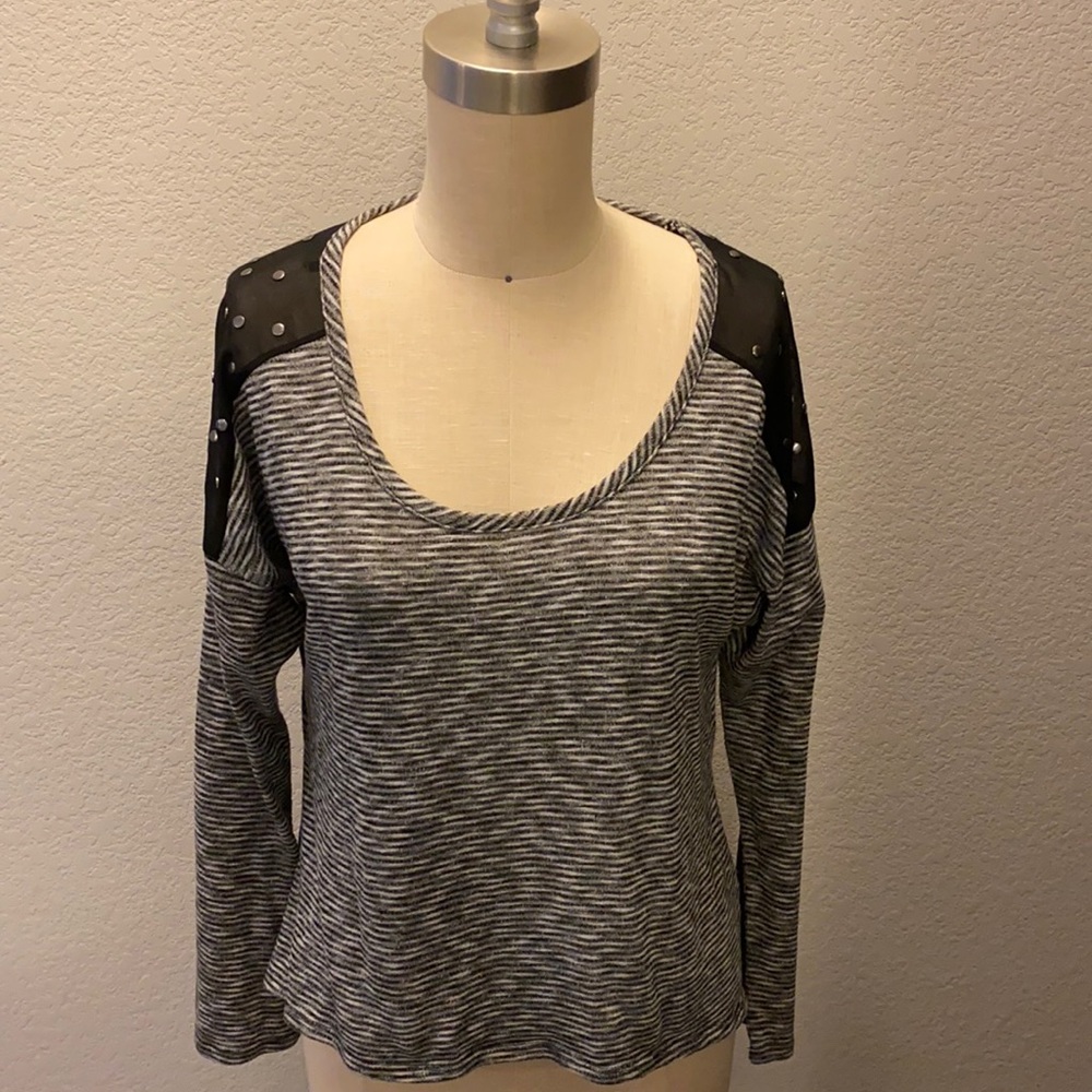 Women’s top